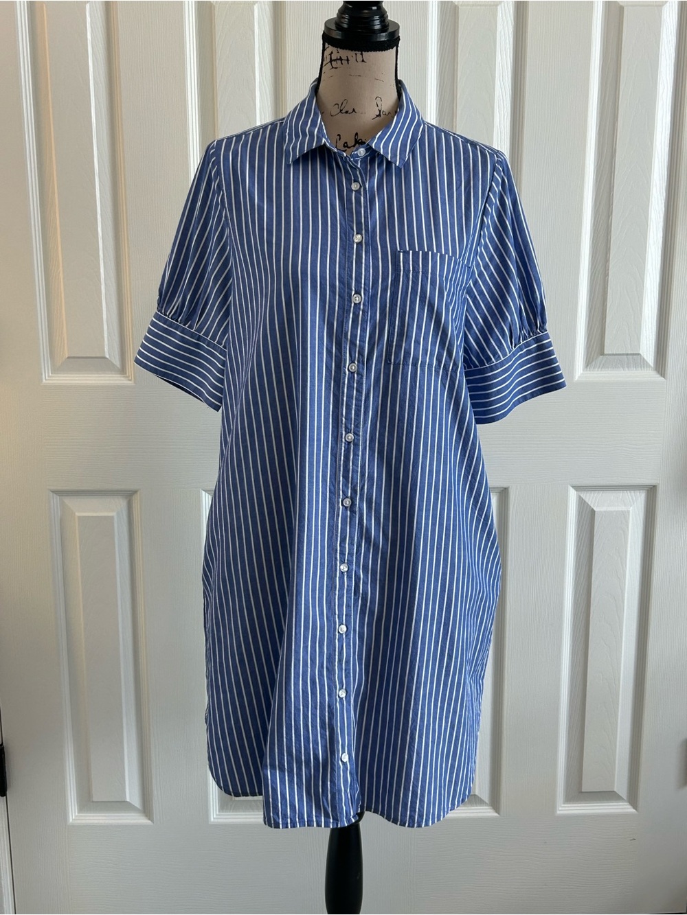 Old Navy Blue and White Vertical Stripe Button-Down Shirt Dress medium